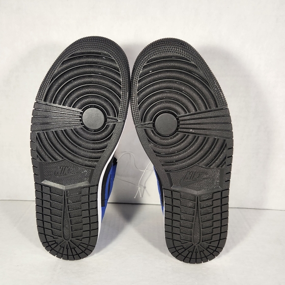 NWOT Men's Jordan 1 Mid - Picture 10 of 11